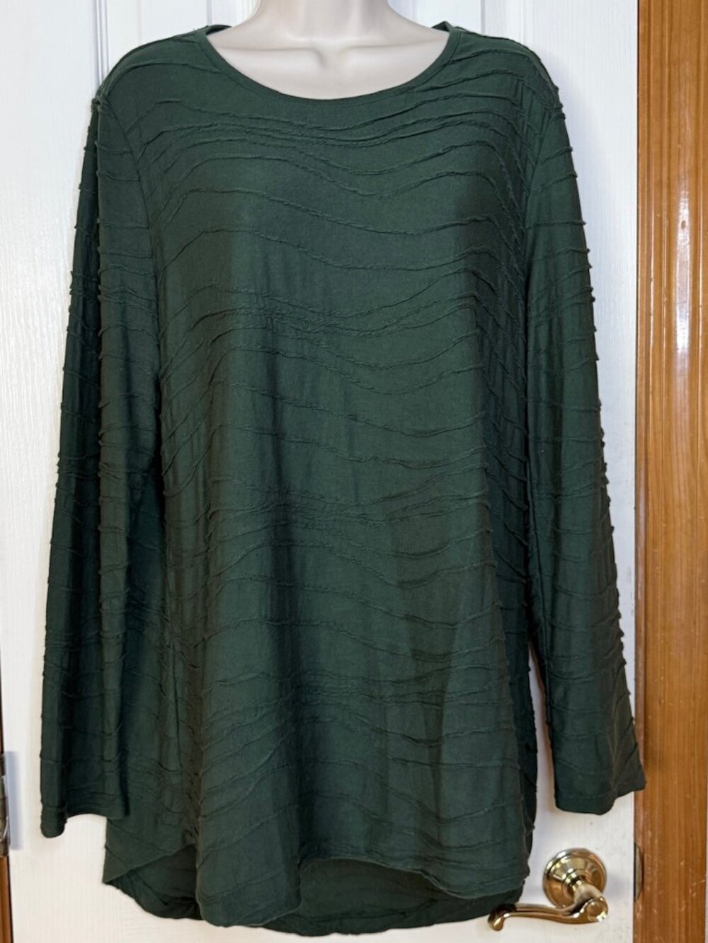Chico's Knit Textured Top in Aurora Green, size Large, - NWT!!